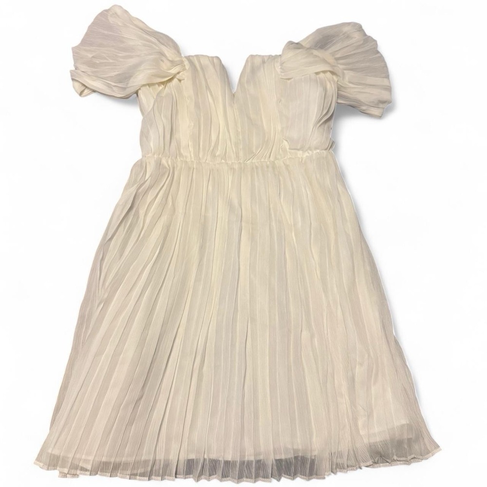 White Mini Dress with Off-Shoulder‎ Drape Sleeves and Deep V-Neck NWT, S, Bridal